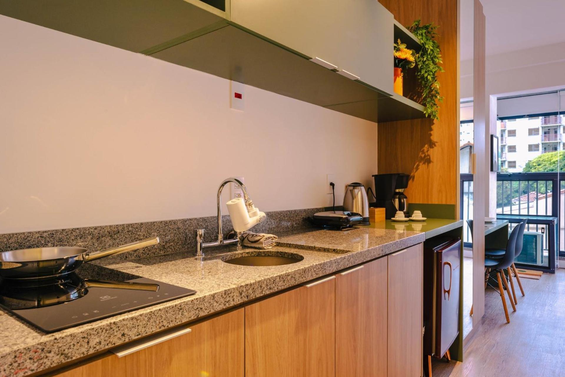 313 Lux Allianz Park Apartment *